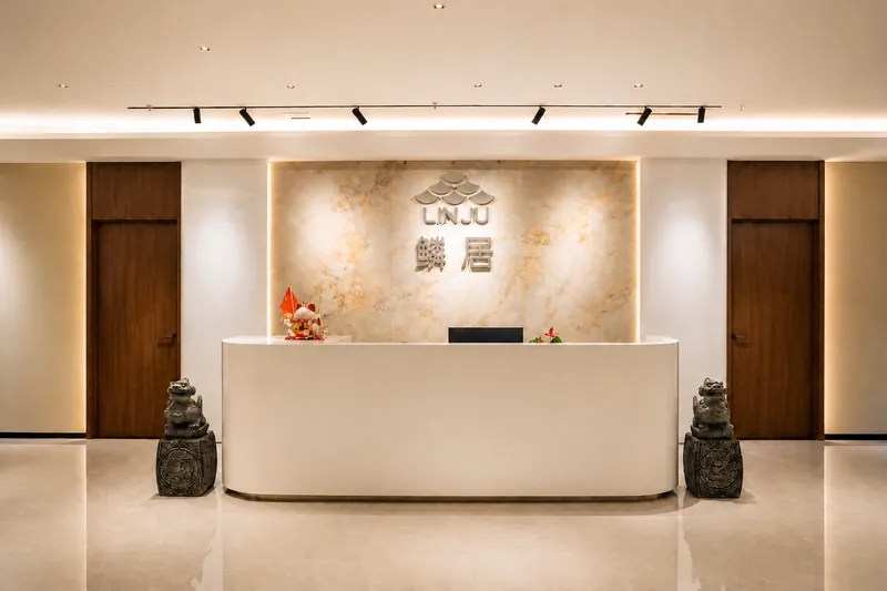 1000平中心旗舰店展示图 01